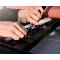 [BLACK TIE DOWN RINGS]