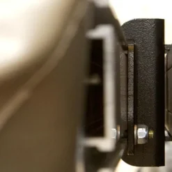 [EASY-OUT AWNING BRACKETS]