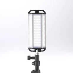 [3 FACE+] Rechargeable Area Light
