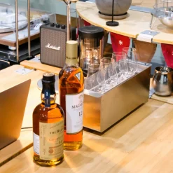 HR Stain Box Half Unit Hanger