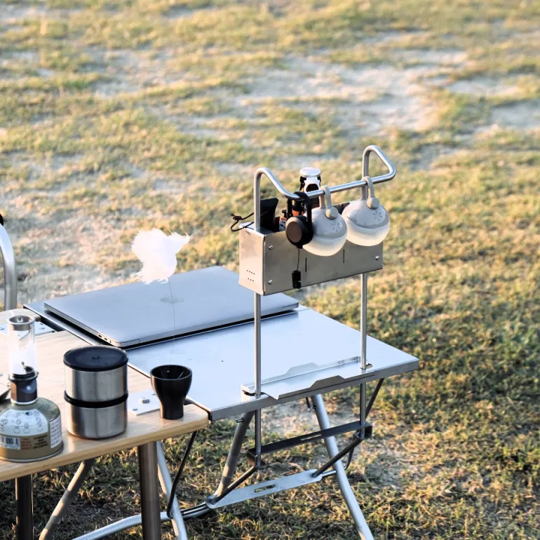 HR Stain My Table Partition Box