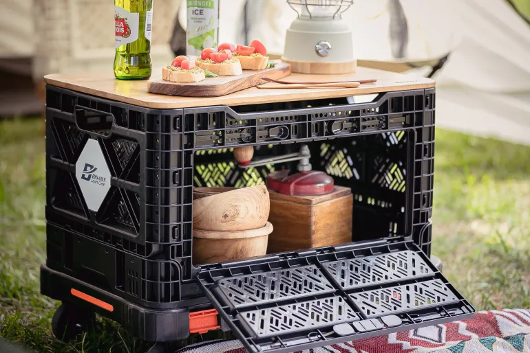 48L CRATE - Door Open