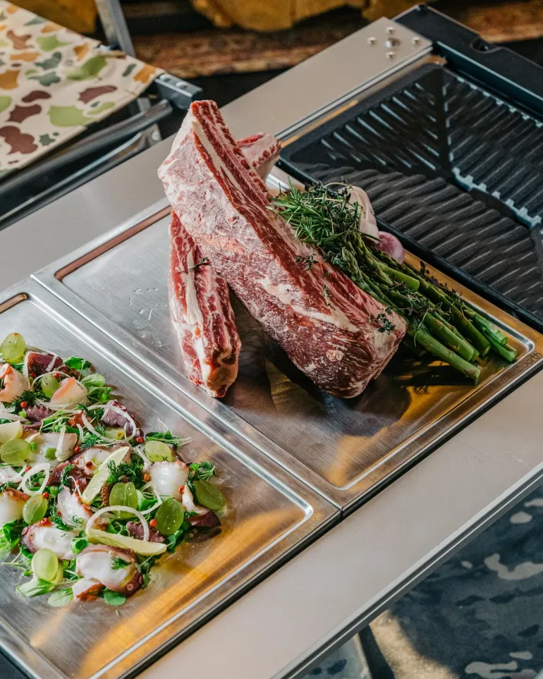 One Unit Cutting Board